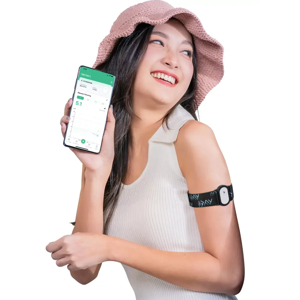 Sibionics GS1 CGM adjustable armband in use for active lifestyle.