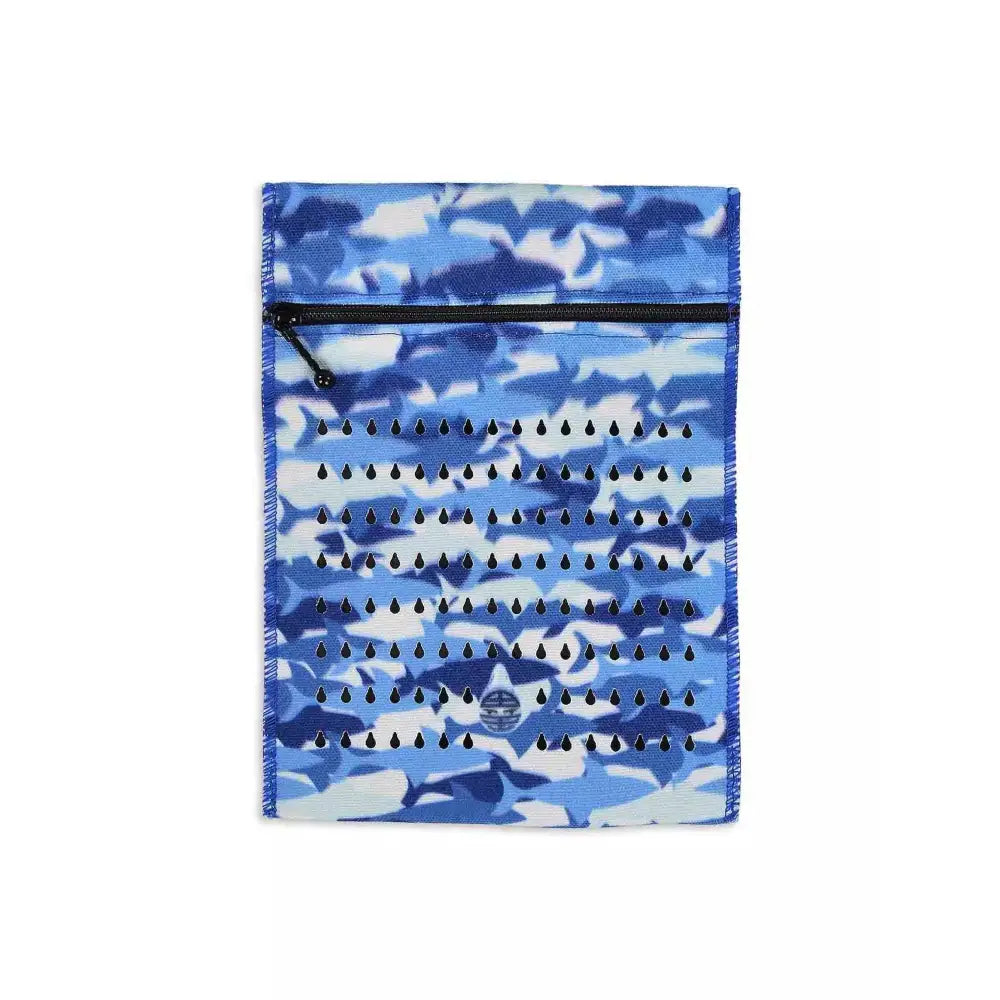 Insulin cooling wallet for kids with blue pattern design, fits 4 insulin pens or 8 vials, Dia-Cool.