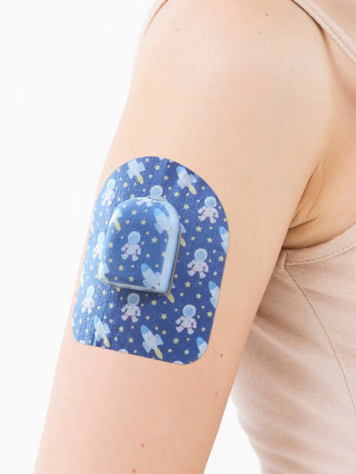 Αυτοκόλλητο επίθεμα για pod Omnipod, σχέδιο Astronaut, στο μπράτσο
