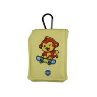 Insulin pump pouch for kids with cooling system and carabiner.